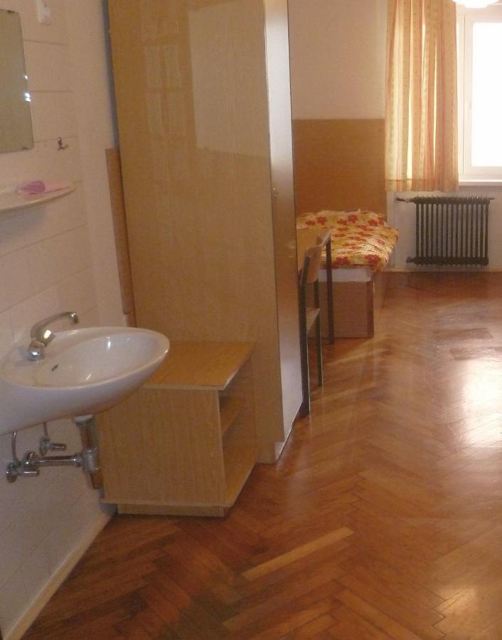 ليوبليانا Hostel Tabor الغرفة الصورة